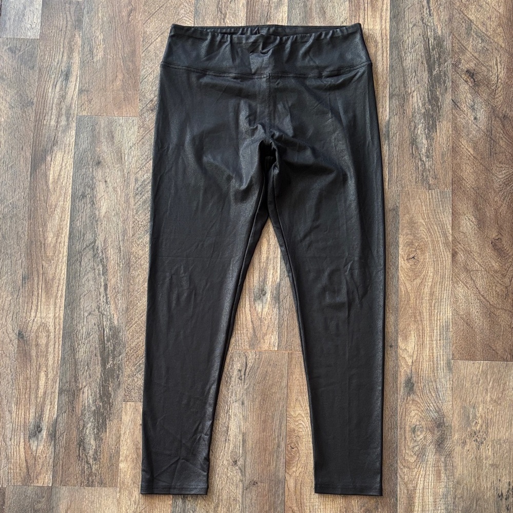 Runway Ready black faux leather leggings large